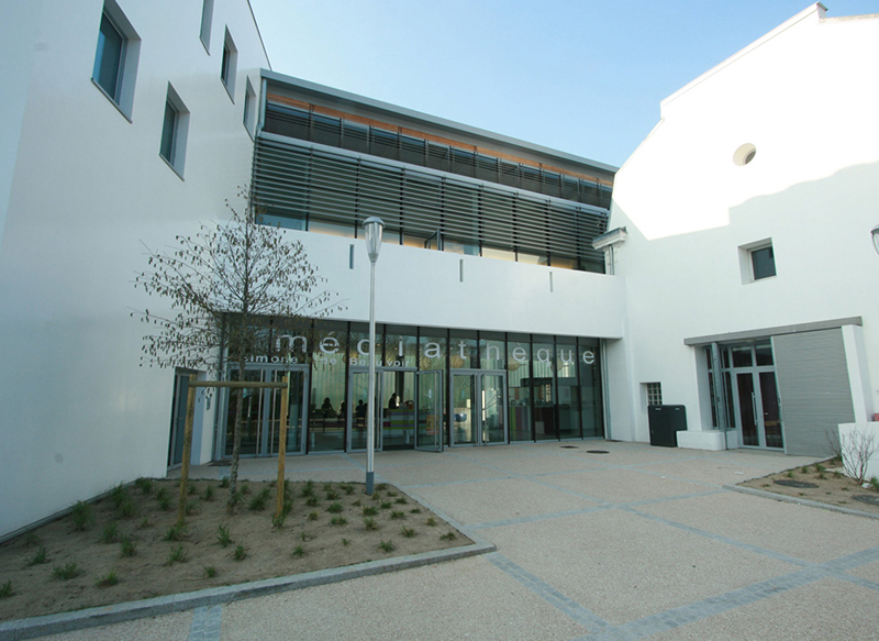 M&eacute;diath&egrave;que, Athis-Mons - 2011