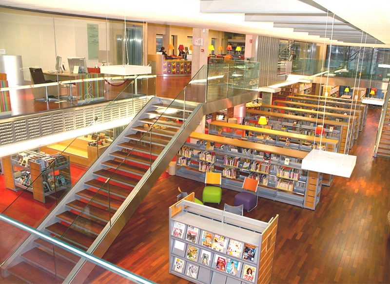 M&eacute;diath&egrave;que, Le Chesnay - 2009